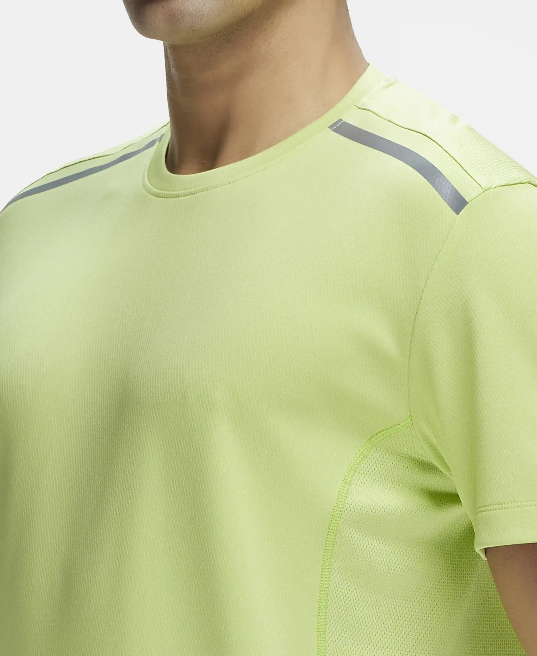 Recycled Microfiber Elastane Stretch Half Sleeve Round Neck T-Shirt with Breathable Mesh - Green Glow - Image 6