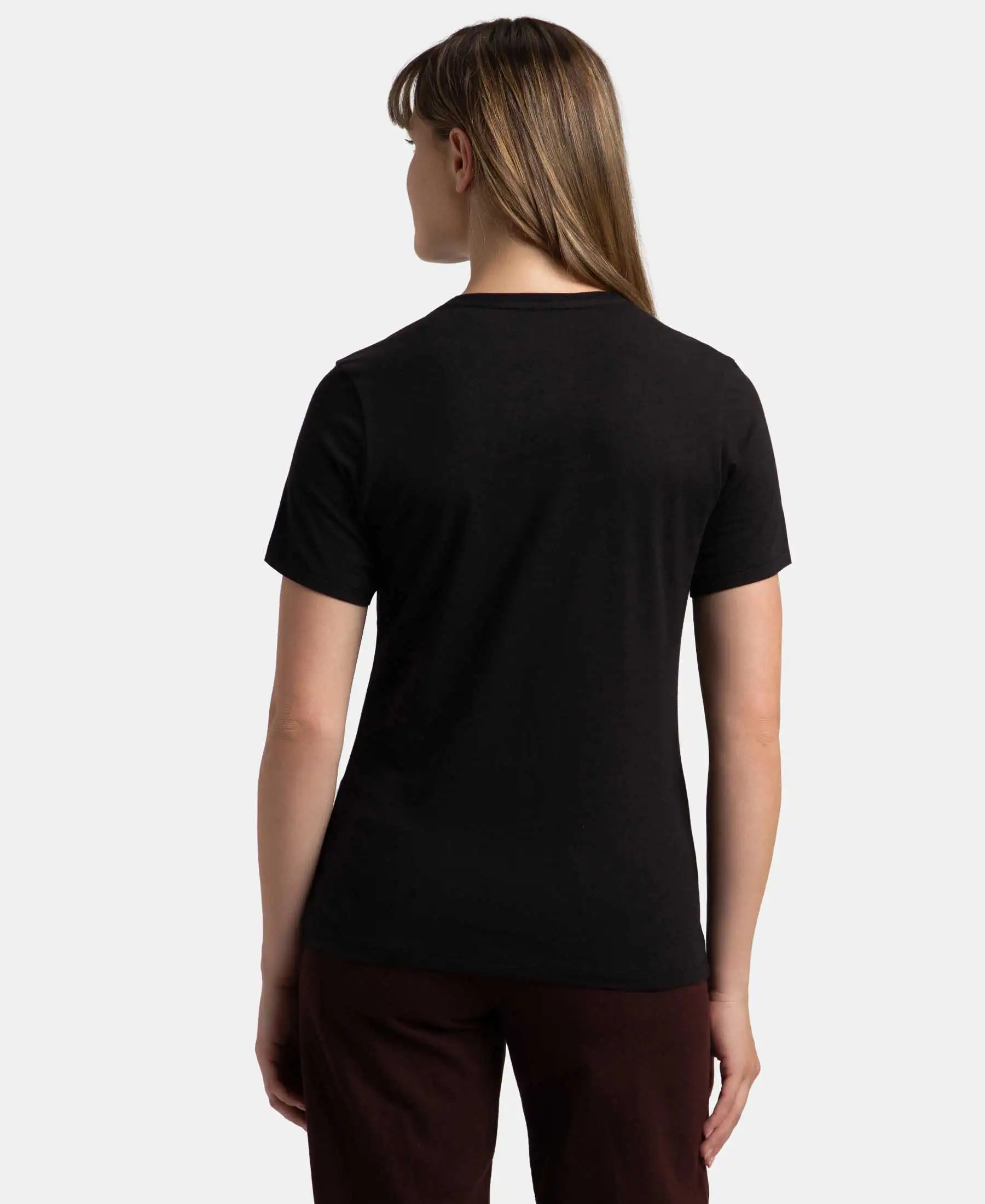Super Combed Cotton Elastane Stretch Regular Fit Solid V Neck Half Sleeve T-Shirt - Black - Image 3