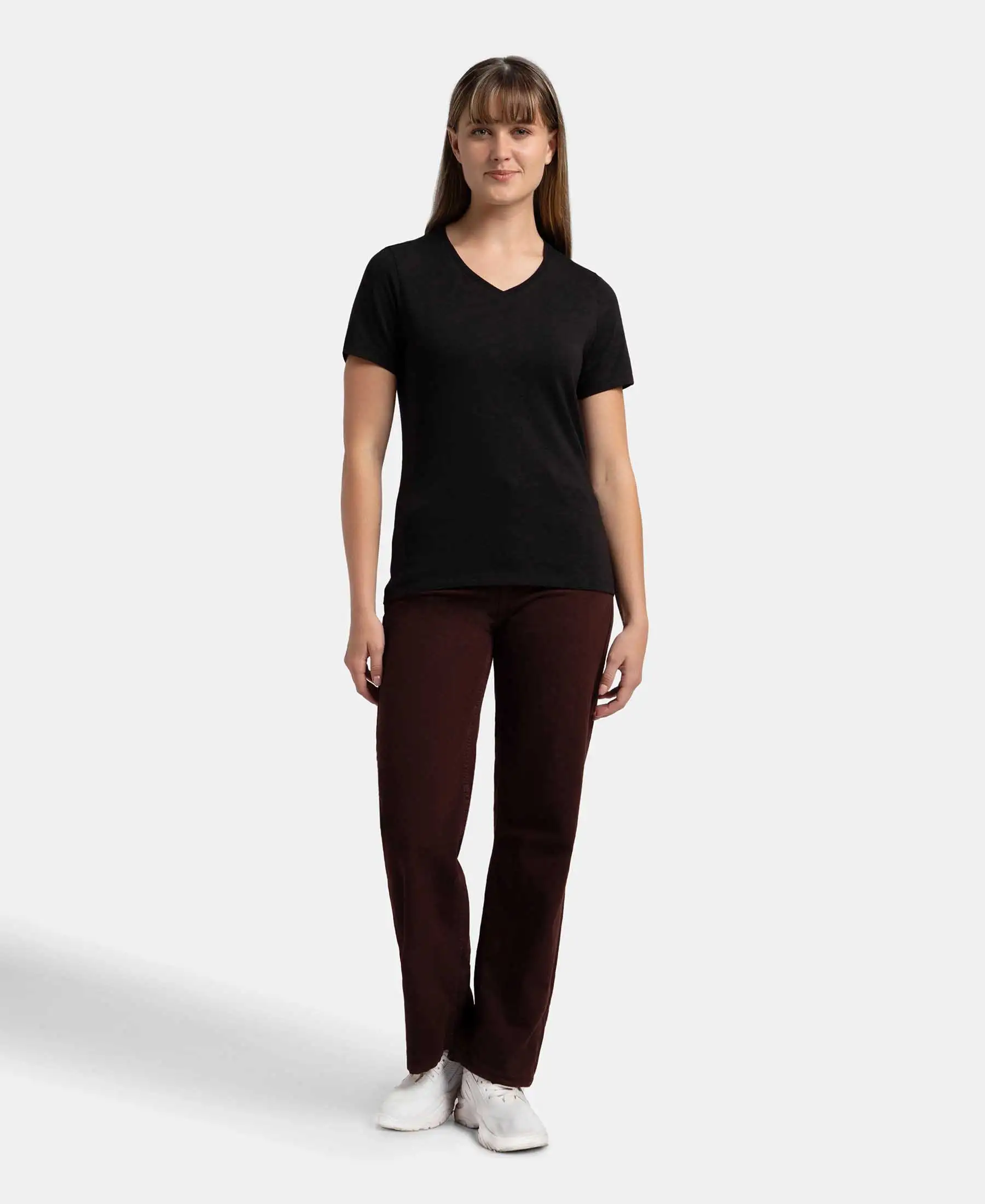 Super Combed Cotton Elastane Stretch Regular Fit Solid V Neck Half Sleeve T-Shirt - Black - Image 4